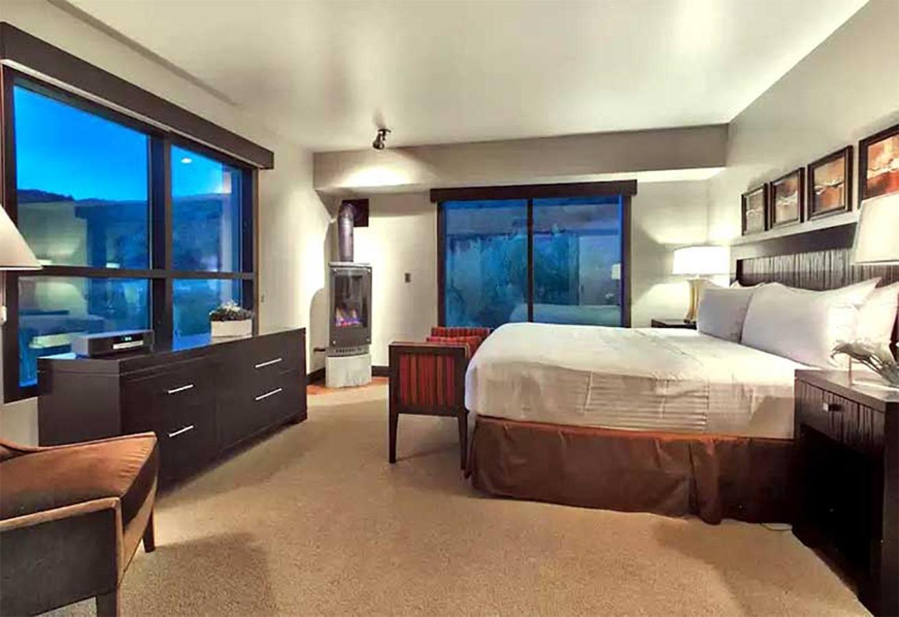Main & Sky Villa Park City Kültér fotó